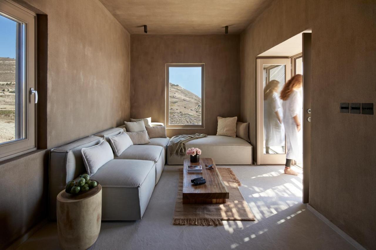 Santorini Sky, The Lodge Пиргос Экстерьер фото