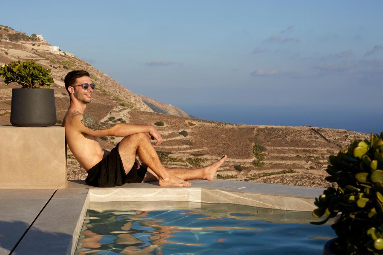 Santorini Sky, The Lodge Пиргос Экстерьер фото